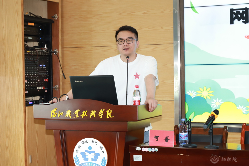 bd2fcace1c2cd36dcb2b0eb0f13a08e