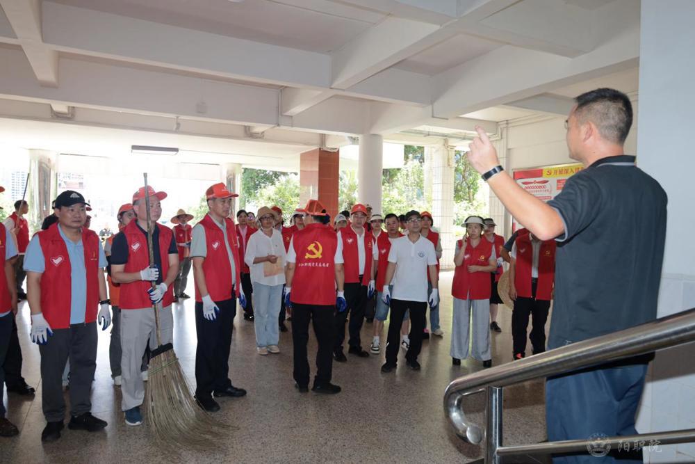 d8977a9558eabab9ef2e4dbd11232a8